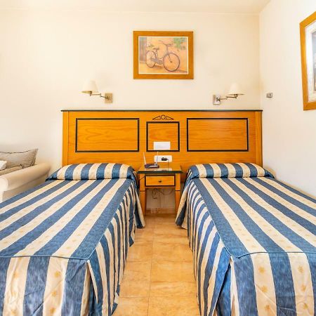Studio Pyr Fuengirola Frente Al Mar المظهر الخارجي الصورة