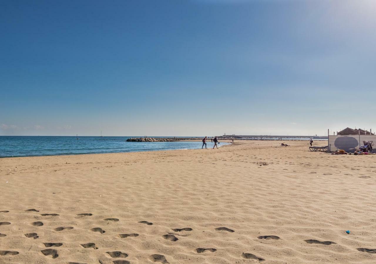 Studio Pyr Fuengirola Frente Al Mar المظهر الخارجي الصورة